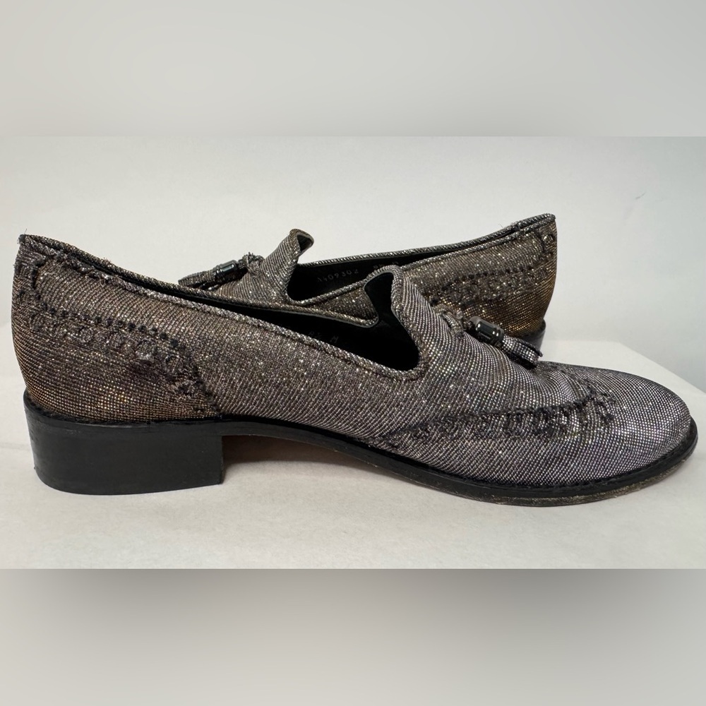 Stuart Weitzman Guy Thing Metallic Lurex Tassel Loafers - Picture 9 of 15
